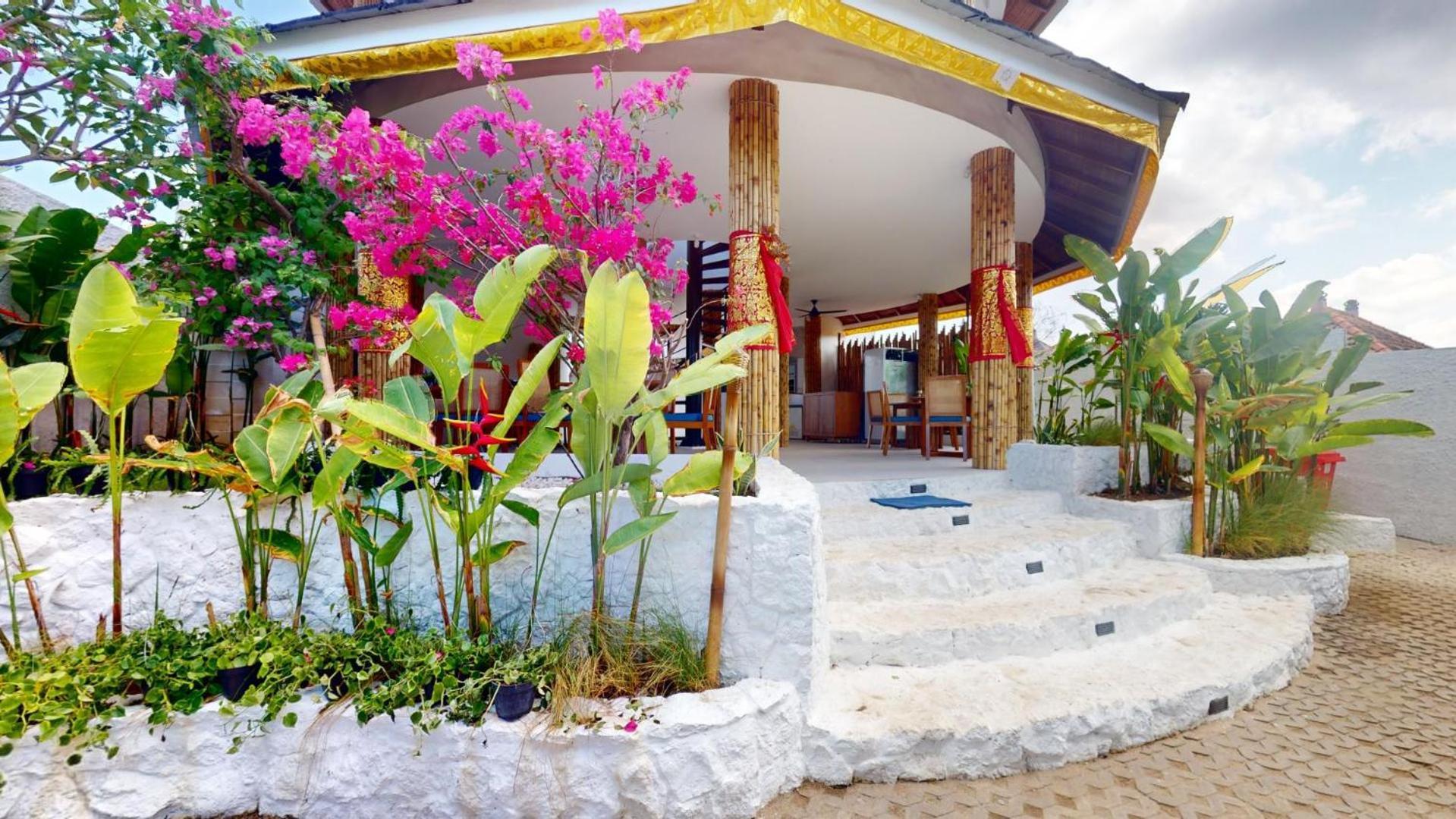 Segara Seaside Resort Lembongan Buitenkant foto